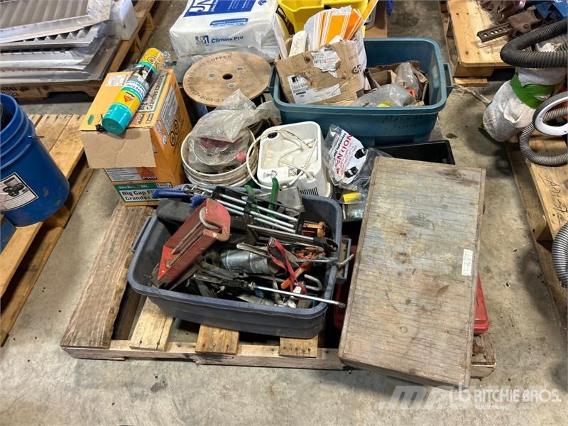 Quantity of Sika Gap Filler, Caulking Guns, Spool 其他組件