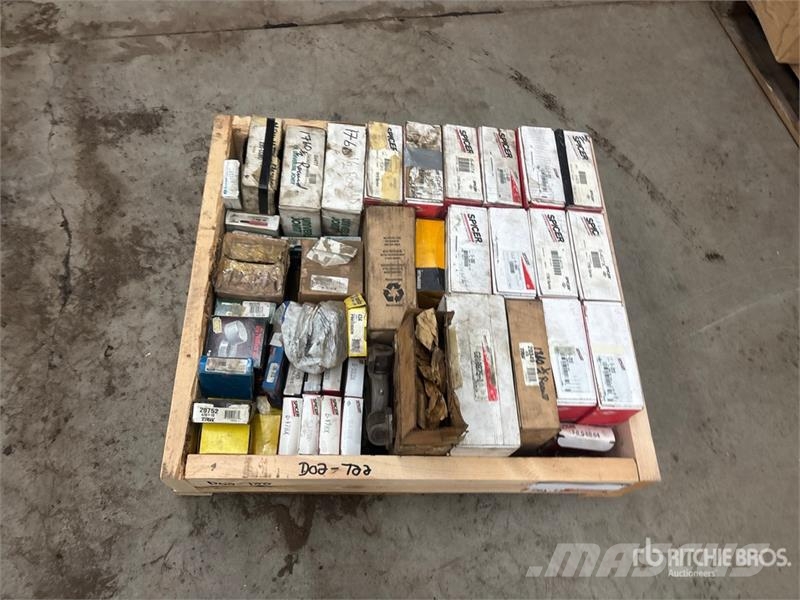 Quantity of Spicer U-Joint Kits (Unused) Transportes - Outros
