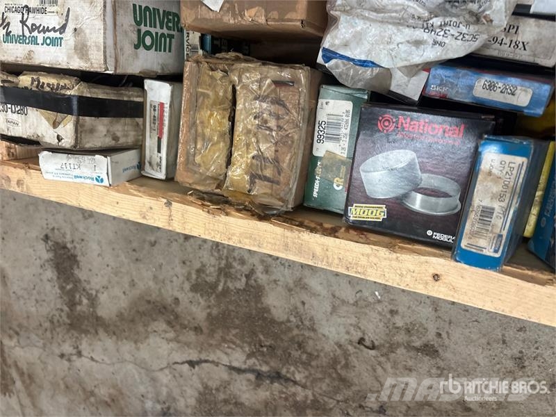 Quantity of Spicer U-Joint Kits (Unused) Transportes - Outros