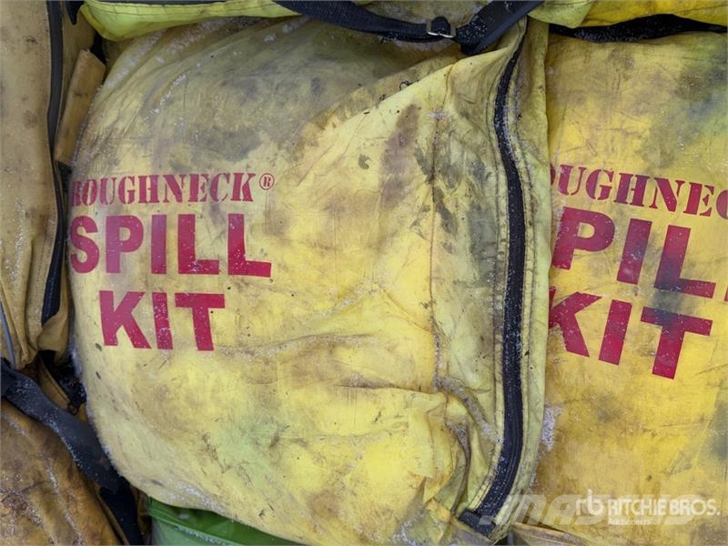 Quantity of Spill Kits معدات البناء - غير ذلك