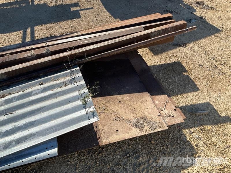 Quantity of Square and Circular Steel Ďalšie komponenty