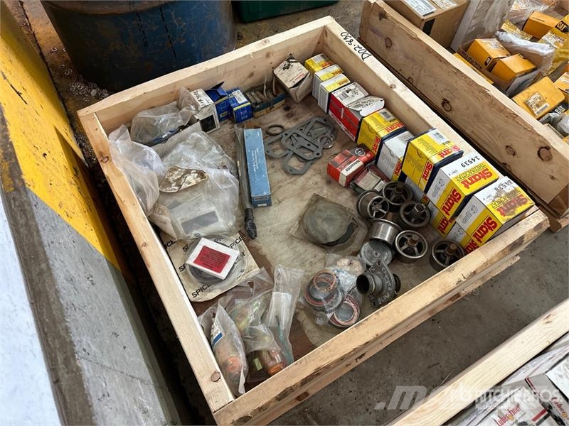  Quantity of Stant Thermostats معدات النقل - غير ذلك