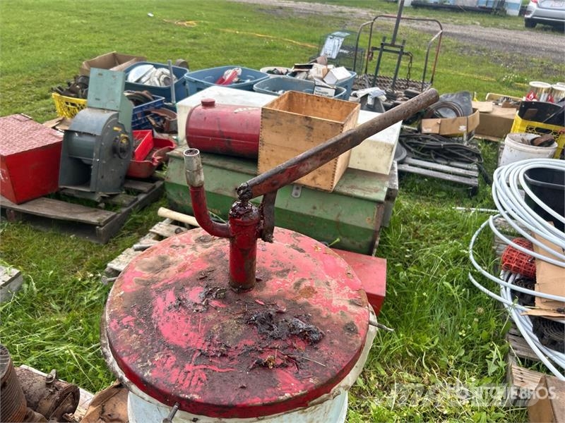 Quantity of Starter, Carburetor, Manual Grease Pum Drugi deli
