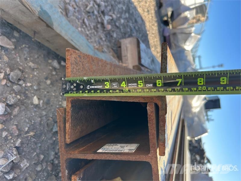 Quantity of Steel Beams معدات البناء - غير ذلك