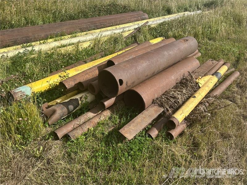 Quantity of Steel Pipe & Stand Földnyesők (szkréperek)