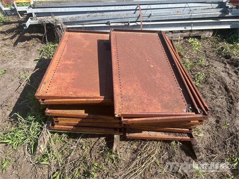 Quantity of Steel Shelving Drugi deli