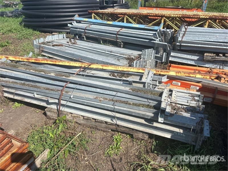 Quantity of Steel Shelving Drugi deli