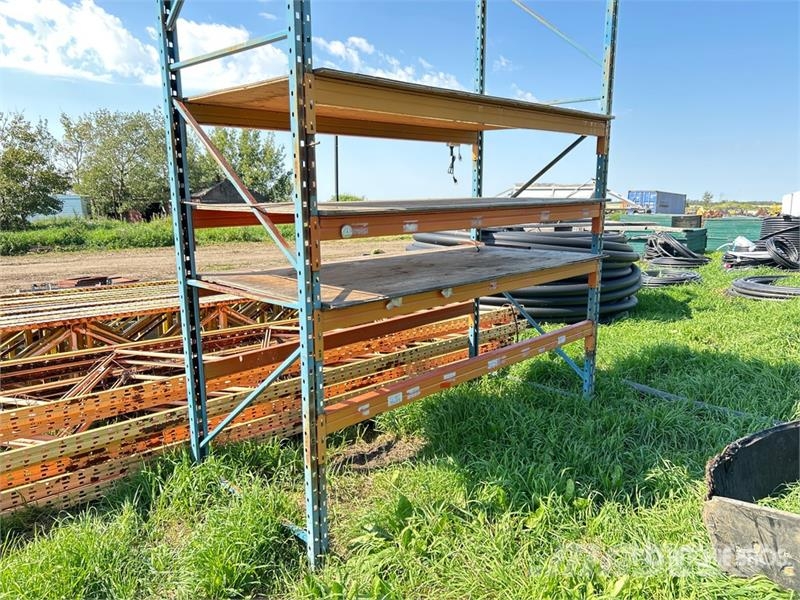 Quantity of Steel Shelving Drugi deli