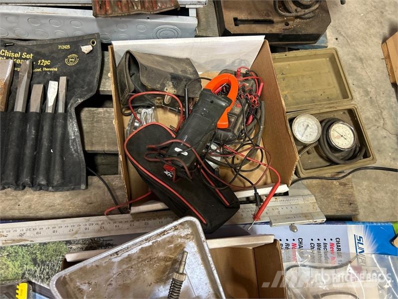 Quantity of Sun Force Battery Charger Kit, Digital 其他組件