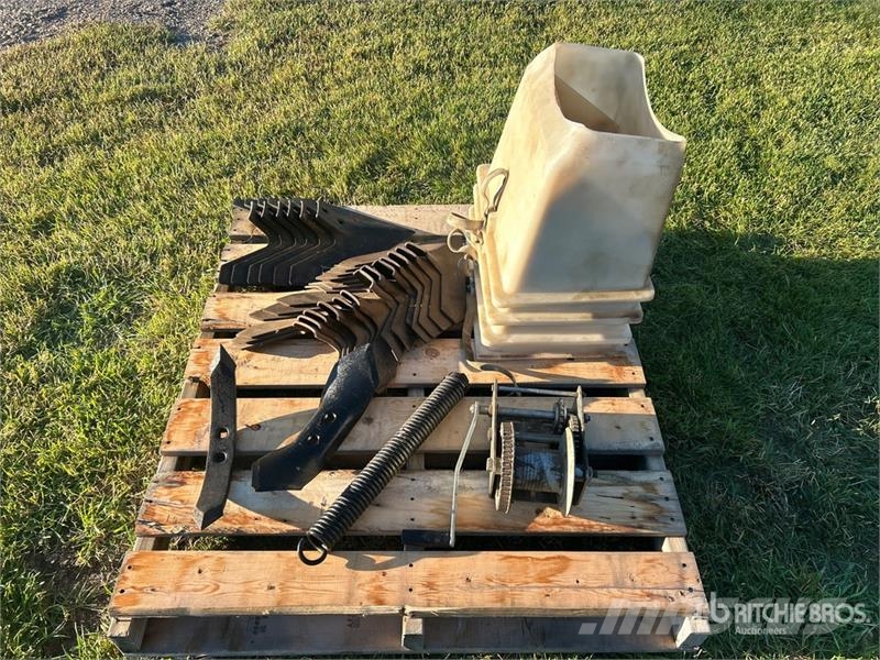 Quantity of Sweeps, Shank, Grain Box Spout, Tensio Drugi deli