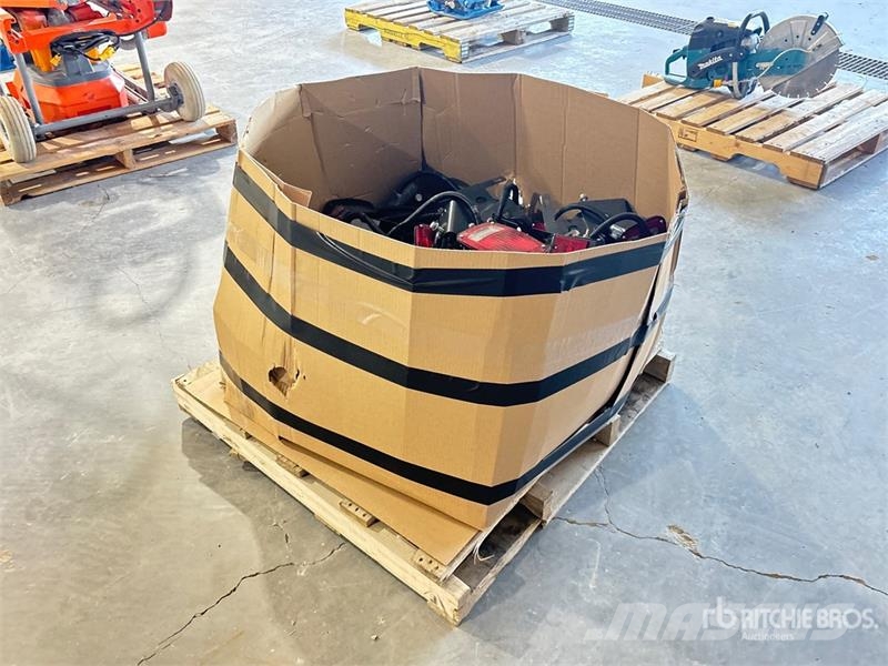 Quantity of Tail Lights Transportes - Outros