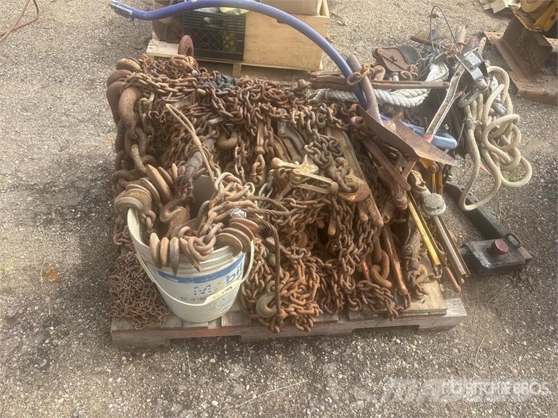 Quantity of Trailer Tie Down Equipment Строителство - Други
