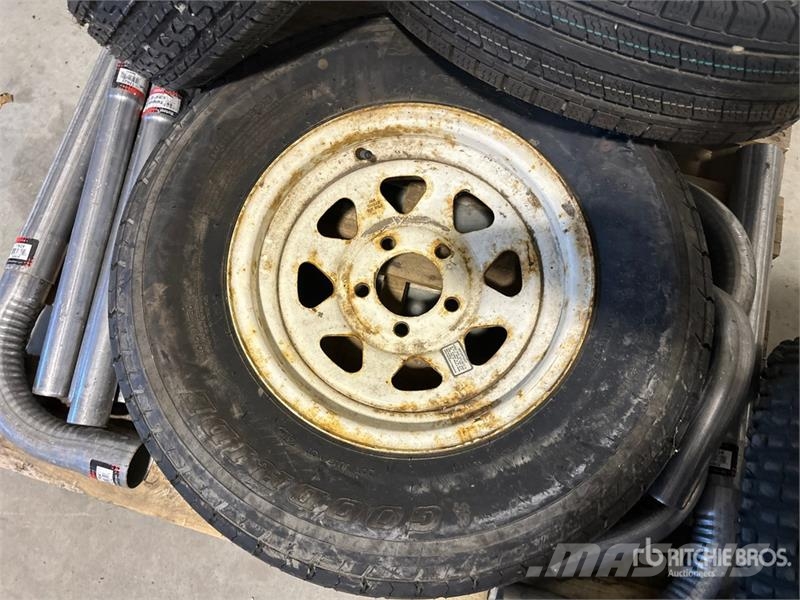 Quantity of Truck and Trailer Parts Andre komponenter