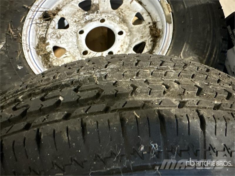 Quantity of Truck and Trailer Parts Andre komponenter