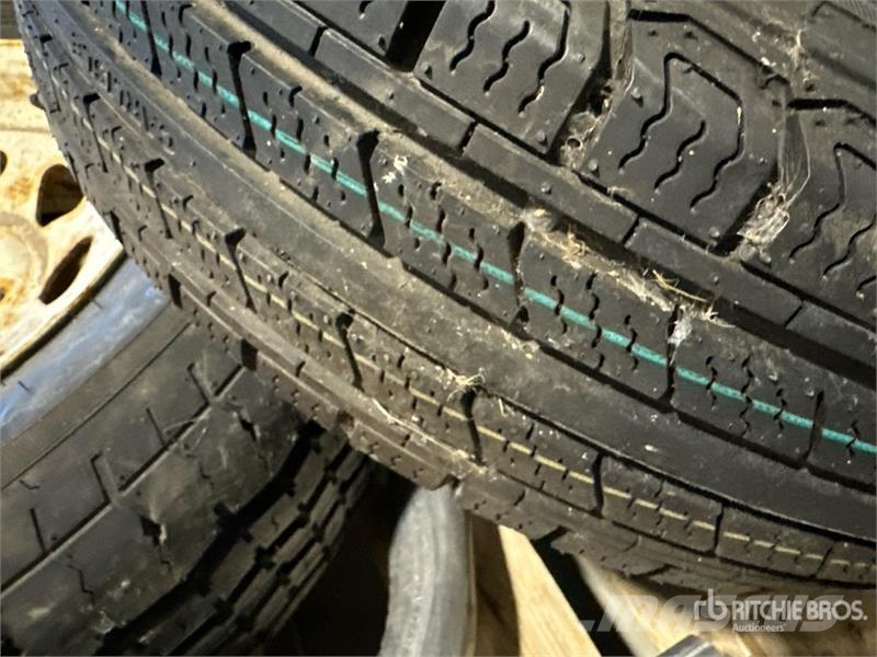 Quantity of Truck and Trailer Parts Andre komponenter