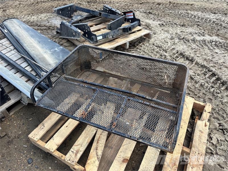 Quantity of Truck Parts & Accessories Drugi deli