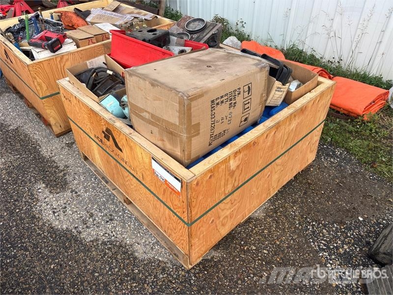  Quantity of Truck Parts Transportes - Outros

