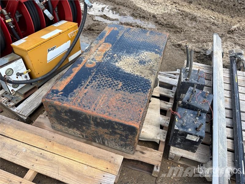 Quantity of Truck Parts & Accessories Drugi deli