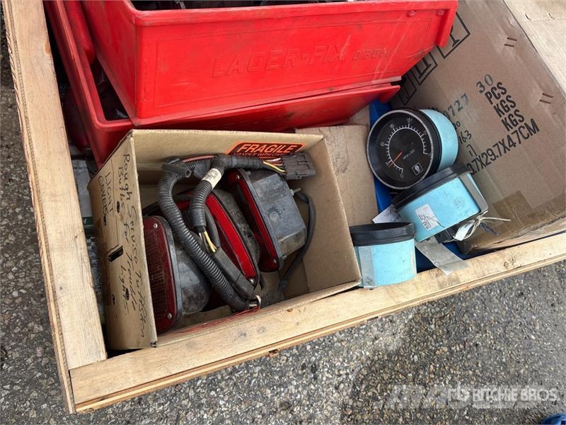  Quantity of Truck Parts Transportes - Outros
