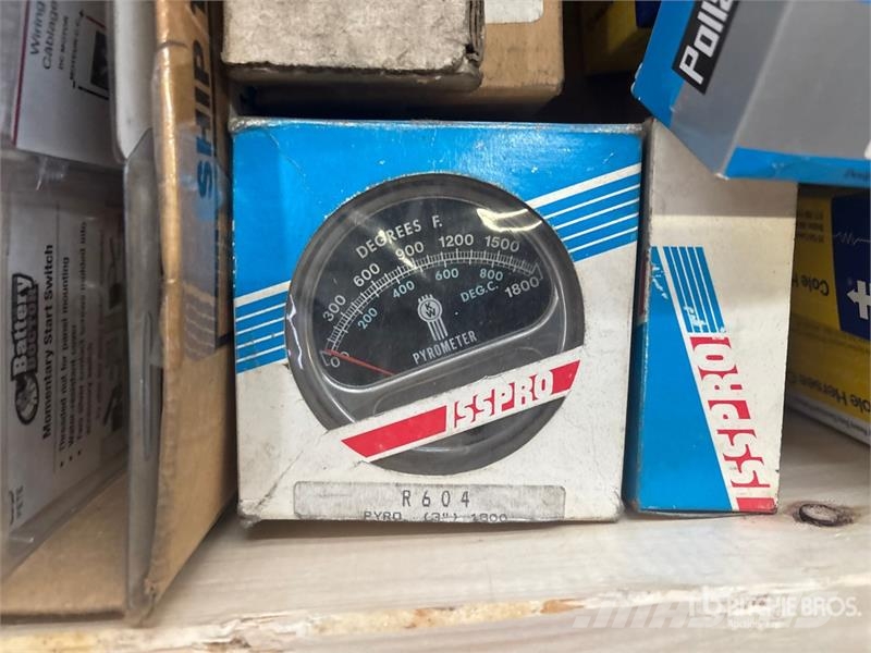  Quantity of Truck Parts (Unused) Transportes - Outros
