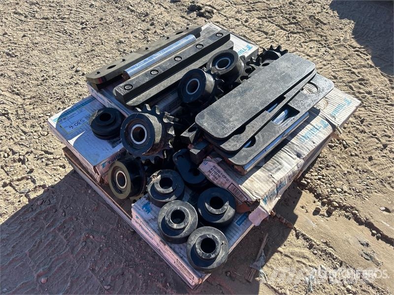 Quantity of Tsubaki RS100-1-CP-U Roller Chain Andre komponenter