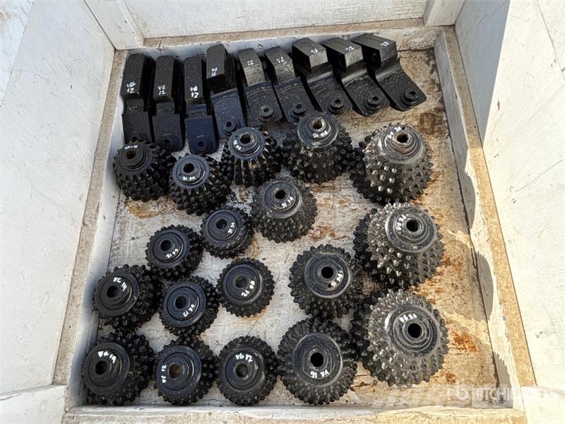 Quantity of V6-12/V6-16/V6-18 Arms and Cutters Öl- und Gasbohrgeräte