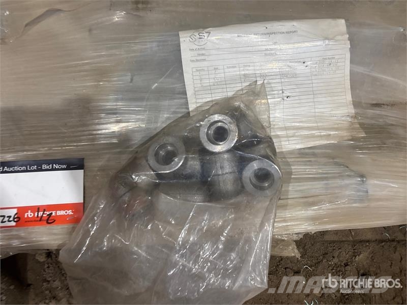 Quantity of Valves and Misc Parts Ďalšie komponenty
