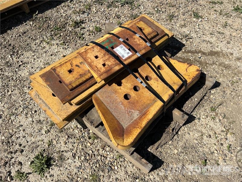 Quantity of Various Lengths and Styles Cutting Edg Transportes - Outros