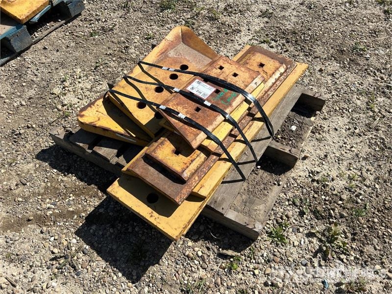 Quantity of Various Lengths and Styles Cutting Edg Transportes - Outros