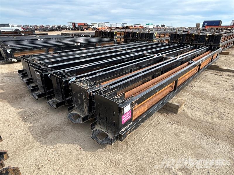 Quantity of Vermeer 100/140 20 Ft FS1000 Drill Pip Ďalšie komponenty