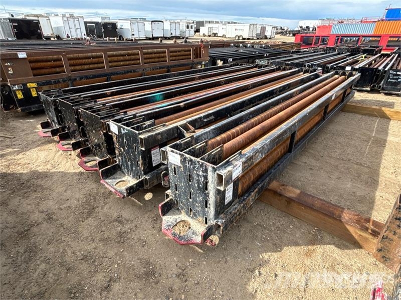 Quantity of Vermeer 100/140 15 Ft FS2 Drill Pipe Ďalšie komponenty