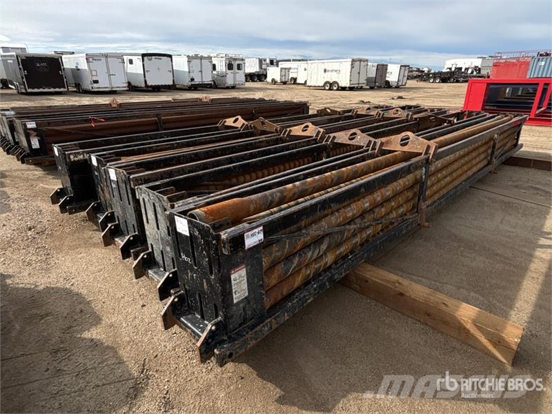  Quantity of Vermeer 100/140 20 Ft FS1000 Drill Pip Ďalšie komponenty