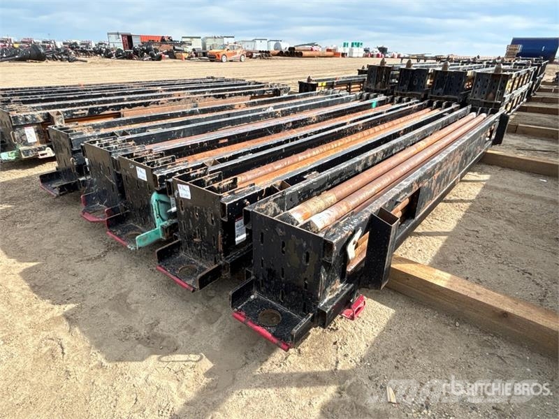 Quantity of Vermeer 100/140 15 Ft FS2 Drill Pipe Ďalšie komponenty