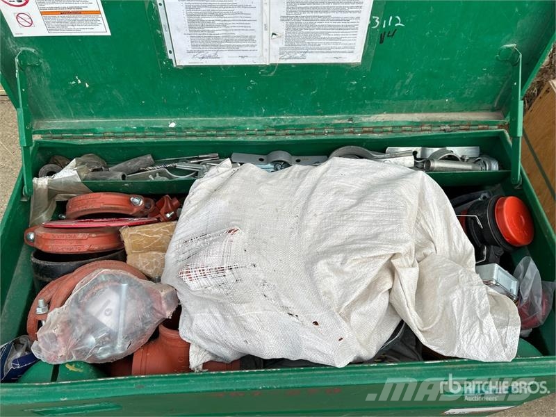  Quantity of Victaulic Miscellaneous Pipe Parts (Un معدات البناء - غير ذلك