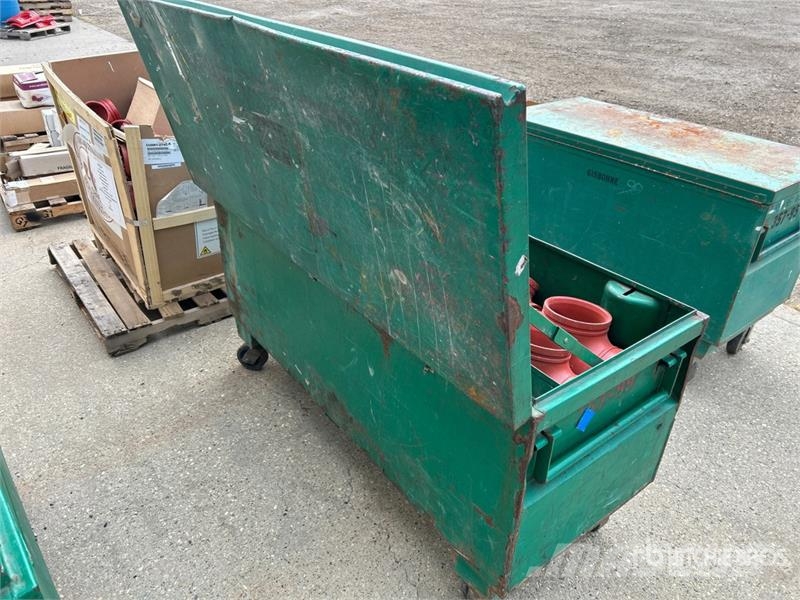  Quantity of Victaulic Miscellaneous Pipe Parts (Un معدات البناء - غير ذلك