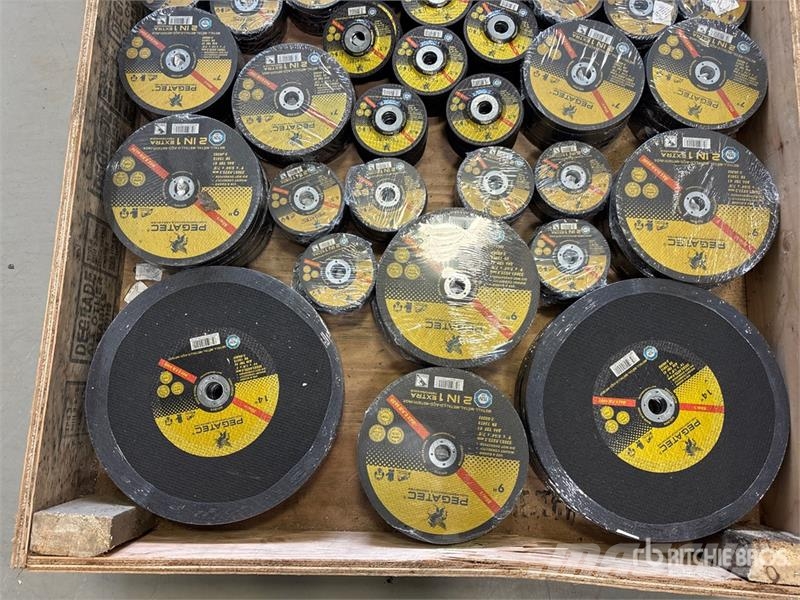 Quantity of Welders Grinding Disks (Unused) Sonstige Landmaschinen
