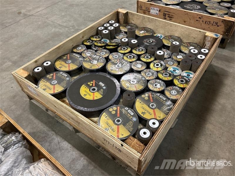  Quantity of Welders Grinding Disks (Unused) ماكينات زراعية - غير ذلك