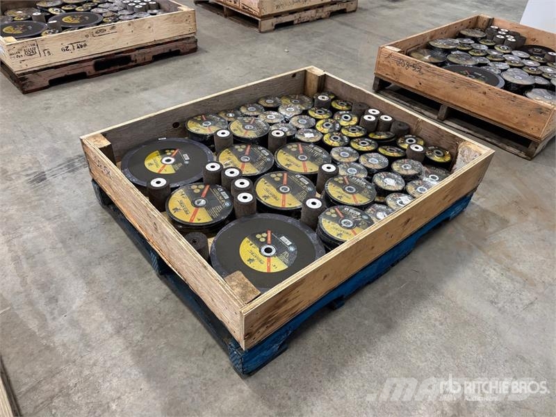 Quantity of Welders Grinding Disks (Unused) Drugi deli