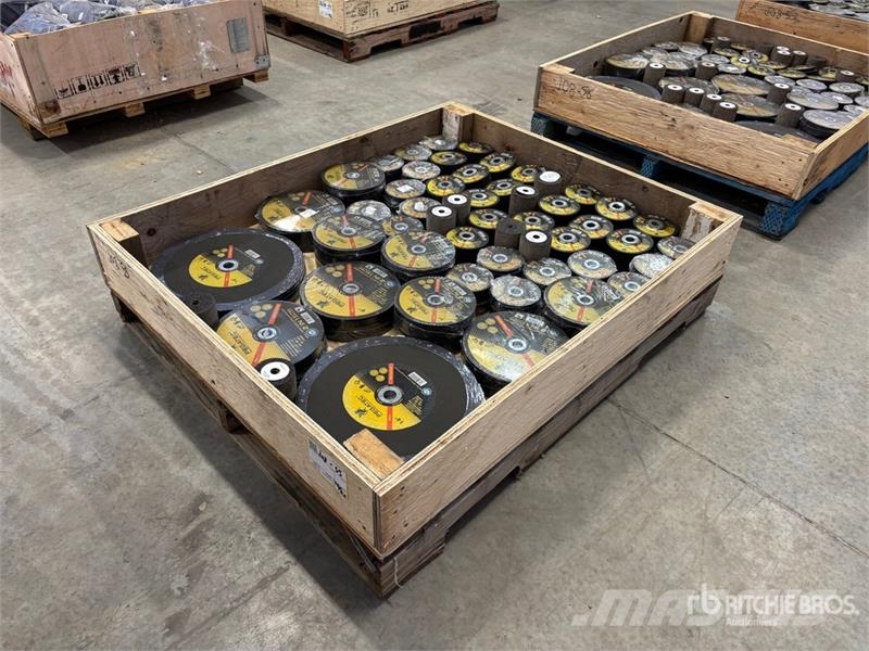  Quantity of Welders Grinding Disks (Unused) Ostale komponente za građevinarstvo