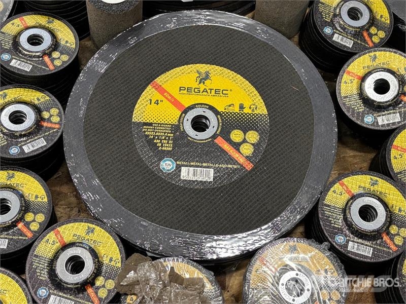Quantity of Welders Grinding Disks (Unused) مكونات أخرى