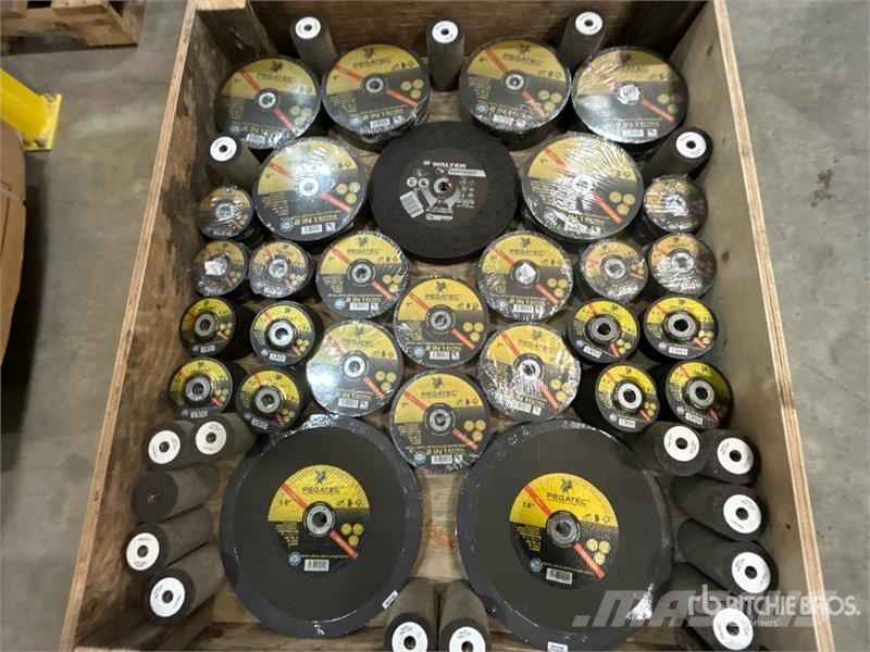  Quantity of Welders Grinding Disks (Unused) ماكينات زراعية - غير ذلك