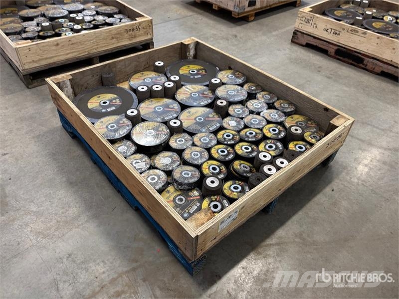 Quantity of Welders Grinding Disks (Unused) Drugi deli