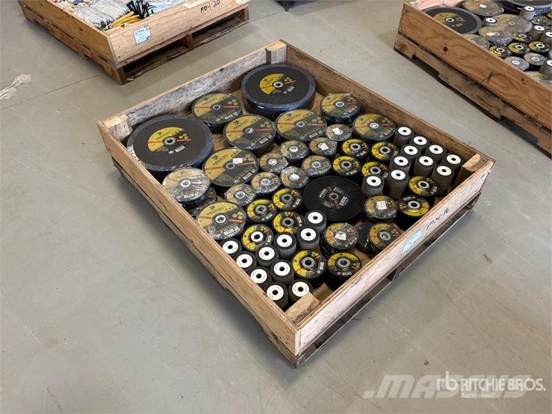 Quantity of Welders Grinding Disks (Unused) Sonstige Landmaschinen