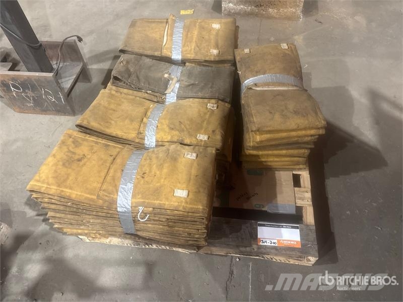  Quantity of Welding Blankets (Unused) Lauksaimniecība- Citi