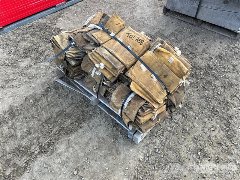  Quantity of Welding Blankets Landbruk - Annet