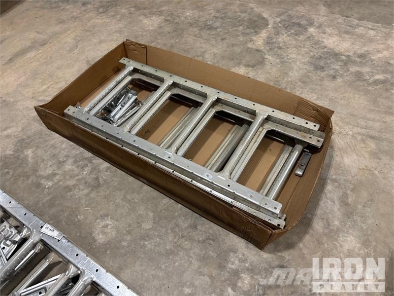 Quantity of Westeel 12' Roof Bin Ladder Ekin işleme ve depolama üniteleri/makineleri - Digerleri