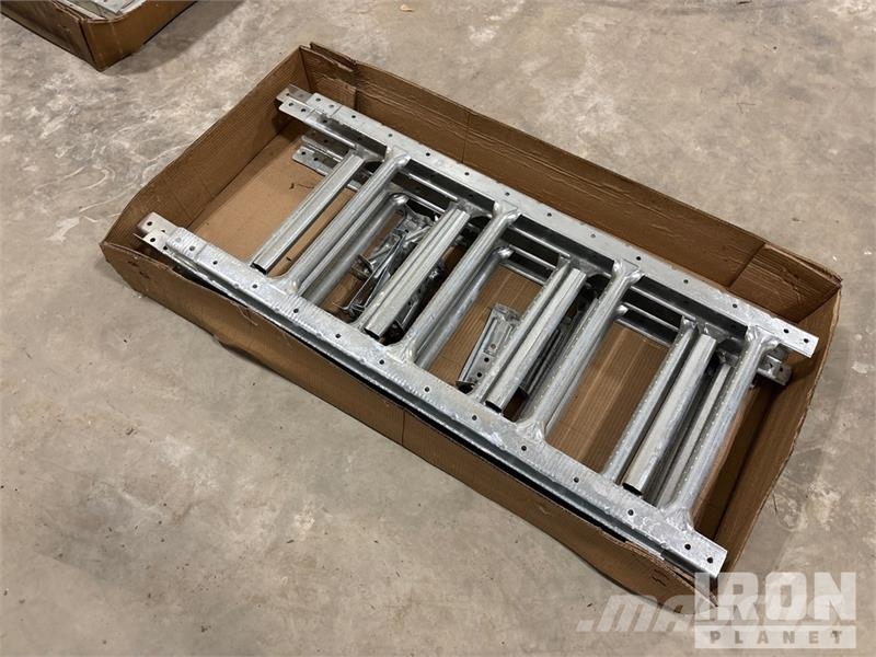 Quantity of Westeel 12' Roof Bin Ladder Ekin işleme ve depolama üniteleri/makineleri - Digerleri