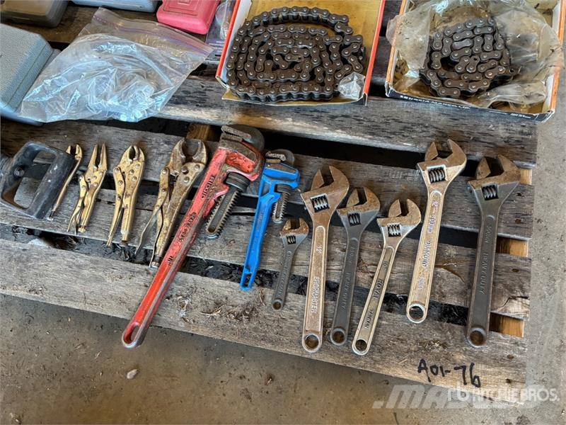  Quantity of Wrenches Andere Zubehörteile