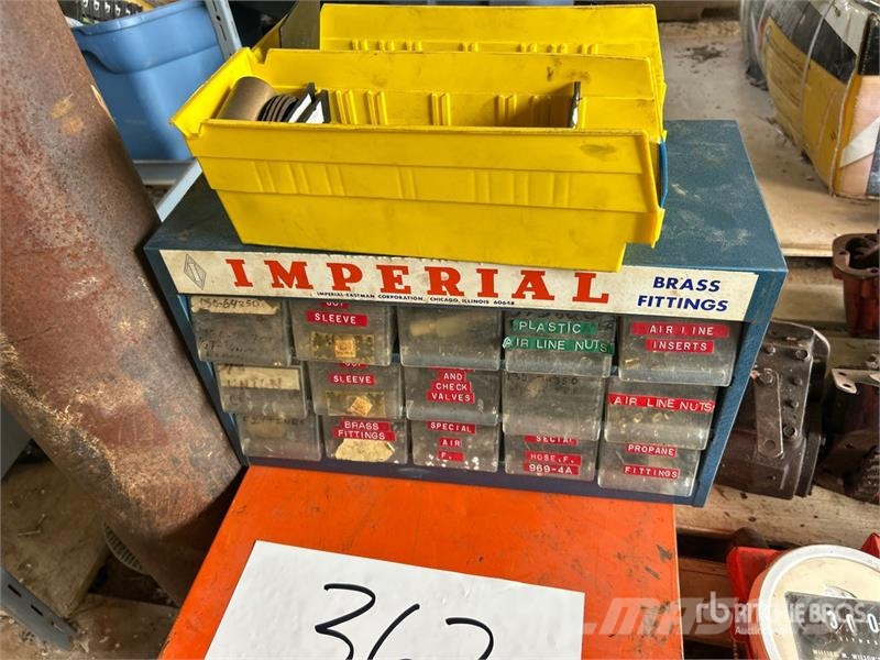 Quantity of Wrenches, Gearboxes, Imperial Brass Fi Drugi deli