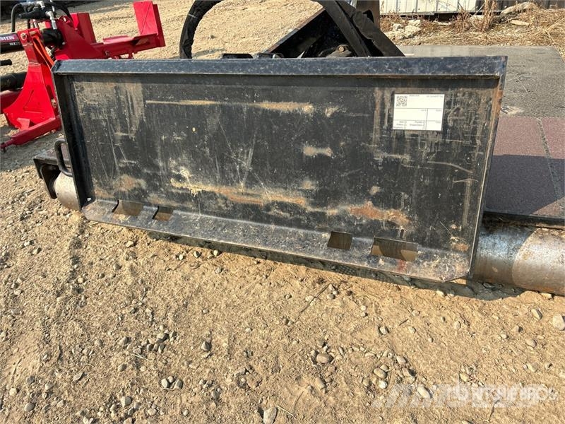 Quick Attach 72 in Skid Steer Brush Cutter ماكينات جز العشب